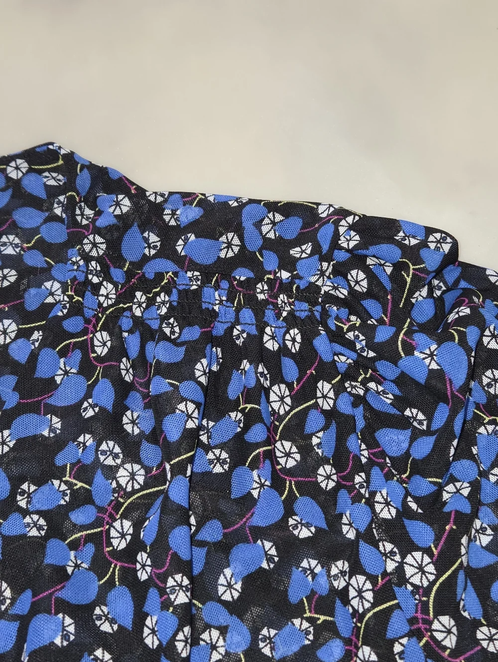 CAbi Blue Floral V-Neck Long Sleeve Dress Size M